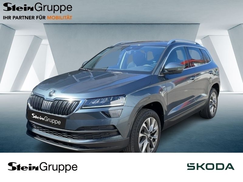 Quarzgrau Gebraucht 2022 Skoda Karoq Clever SUV | 28.340 € (Fairer Preis) - Bild 1/4