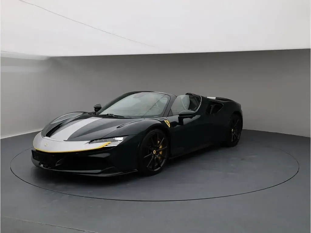 Gebraucht Ferrari SF90 1002 PS (736 kW) 2023 Verde british racing Cabrio