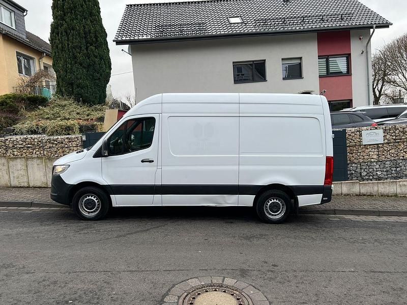 Gebraucht Mercedes Sprinter 163 PS (119 kW) 2020 Weiß Van
