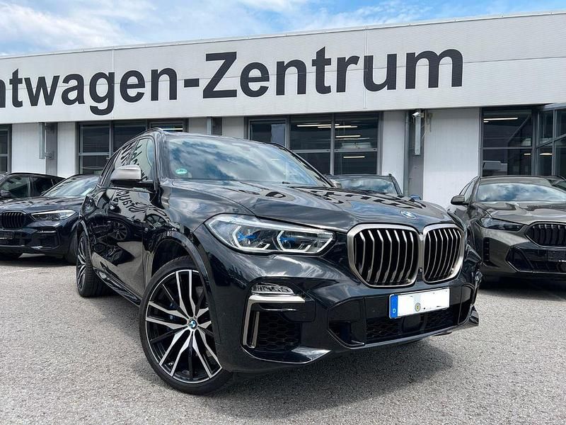 Schwarz Gebraucht 2019 BMW X5 Sport Line SUV | 58.990 € (Teuer) - Bild 1/4