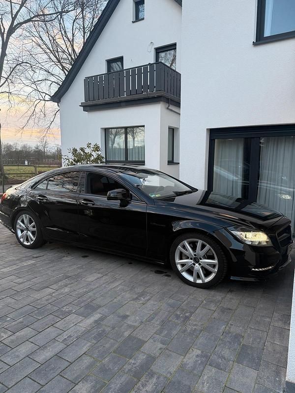 Gebraucht Mercedes CLS500 408 PS (300 kW) 2013 Schwarz Limousine