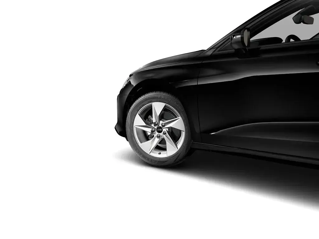 Gebraucht Audi A3 Comfort 150 PS (110 kW) 2025 Brillantschwarz Limousine