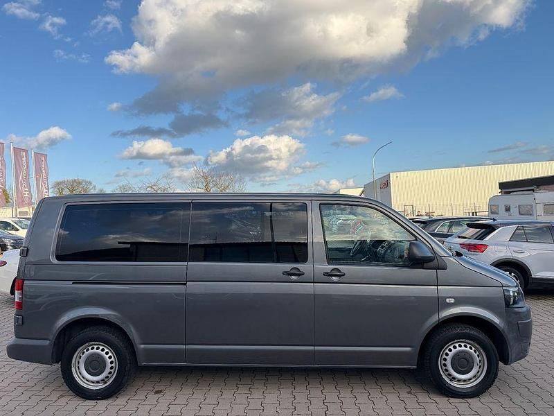 Gebraucht VW T5 140 PS (102 kW) 2012 Grau Van