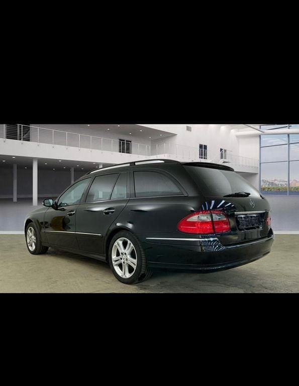 Gebraucht Mercedes E320 224 PS (164 kW) 2007 Schwarz Kombi