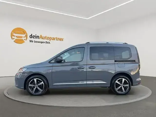 Gebraucht VW Caddy Style 122 PS (89 kW) 2023 Pure grey Van / Kleinbus
