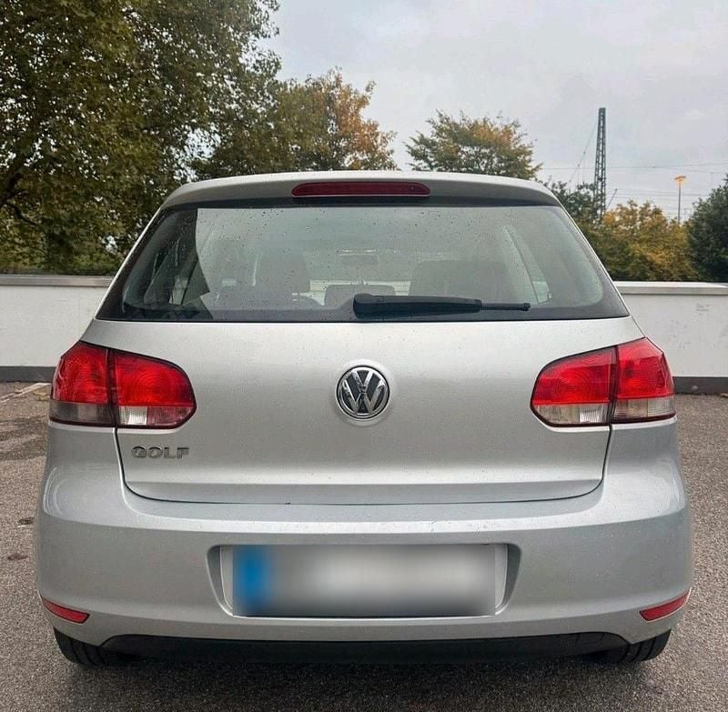 Gebraucht VW Golf VI 80 PS (58 kW) 2009 Silber Kleinwagen