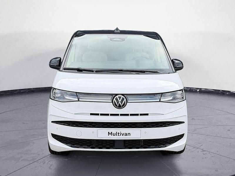 Neu VW Multivan Life 150 PS (110 kW) 2026 Weiß Van