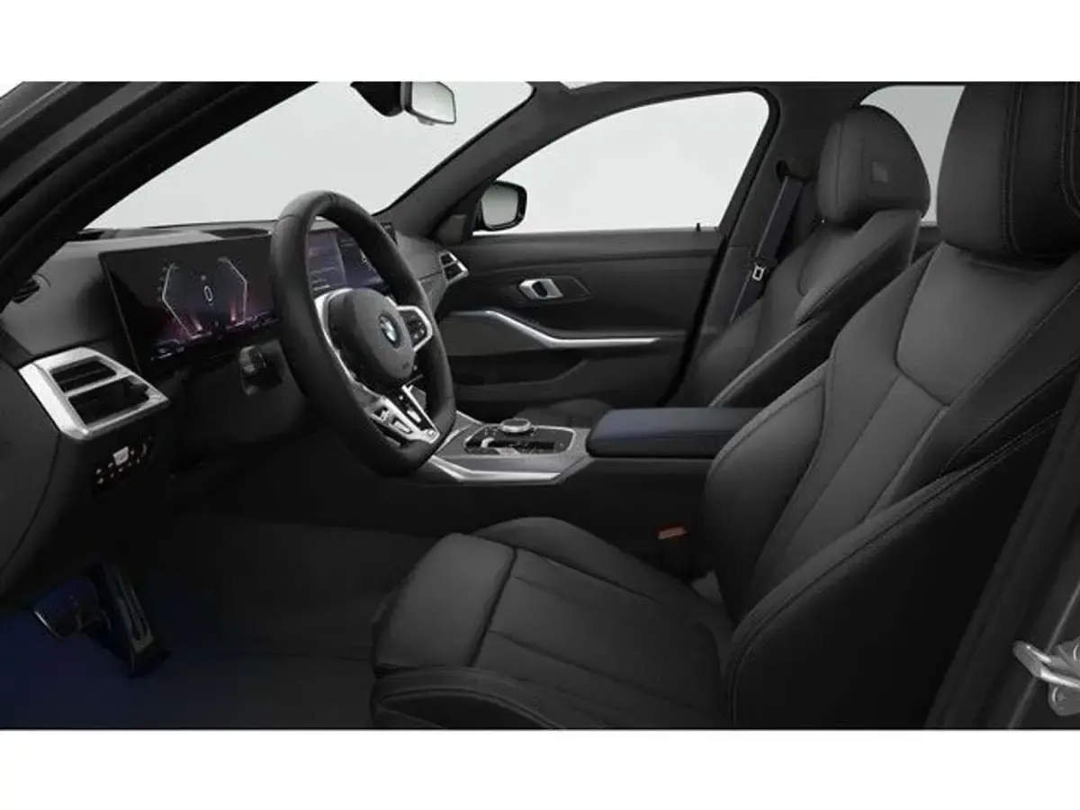 Gebraucht BMW 330 M Sport 286 PS (210 kW) 2025 Schwarz Kombi