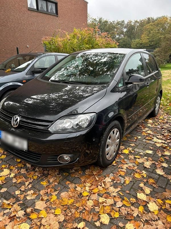 Schwarz Gebraucht 2011 VW Golf Plus Cross Van / Kleinbus | 5.499 € (Fairer Preis) - Bild 1/4