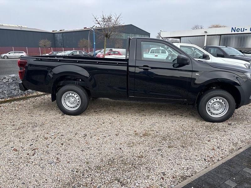 Neu Isuzu D-Max 163 PS (119 kW) 2026 Schwarz Abholung