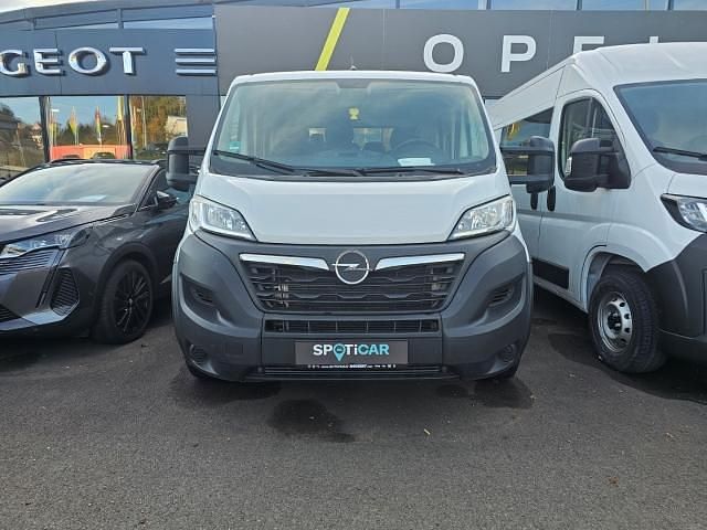 Używany Opel Movano 140 KM (102 kW) 2023 Biały Van