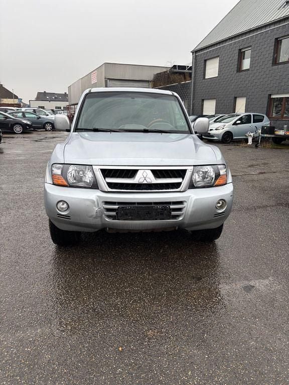 Gebraucht Mitsubishi Pajero 160 PS (117 kW) 2004 Silber SUV