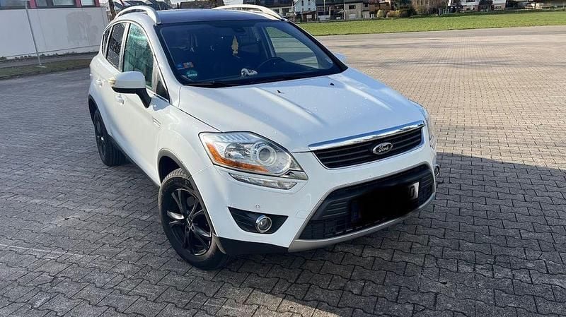 Gebraucht Ford Kuga S 140 PS (102 kW) 2012 Weiß SUV