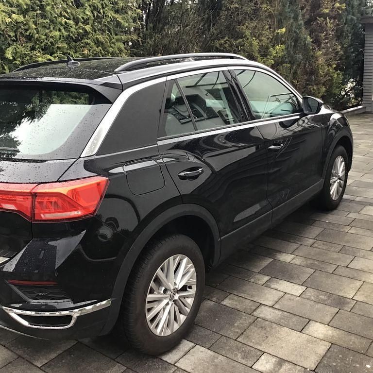 Gebraucht VW T-Roc 110 PS (80 kW) 2018 Schwarz SUV