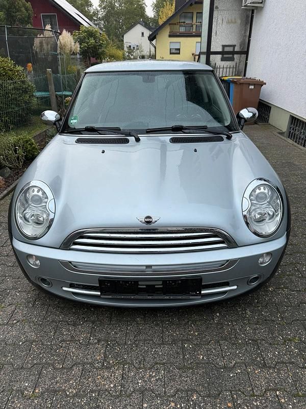 Silber Gebraucht 2004 Mini Cooper S Kleinwagen | 2.800 € (Guter Preis) - Bild 1/4
