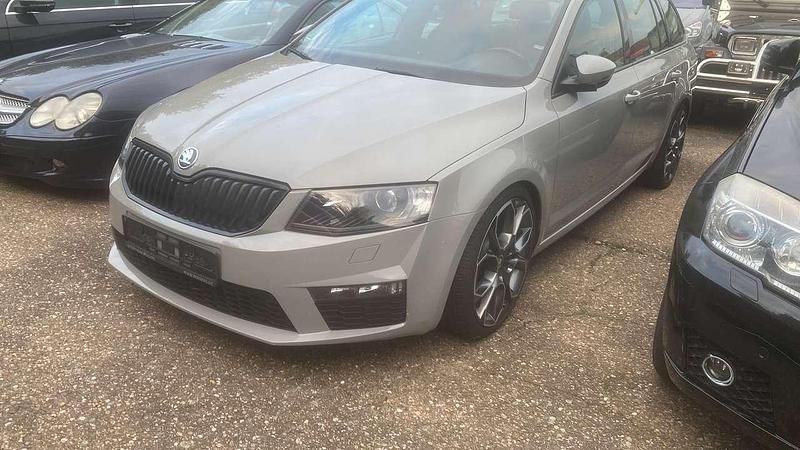 Gebraucht Skoda Octavia RS 184 PS (135 kW) 2015 Steel grau Kombi