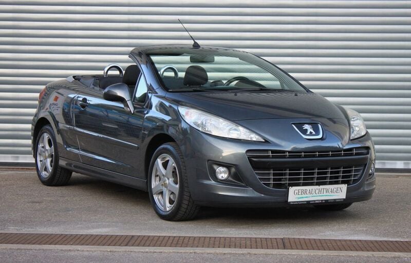 Grau Gebraucht 2012 Peugeot 207 CC Active Cabrio | 5.370 € (Fairer Preis) - Bild 1/4