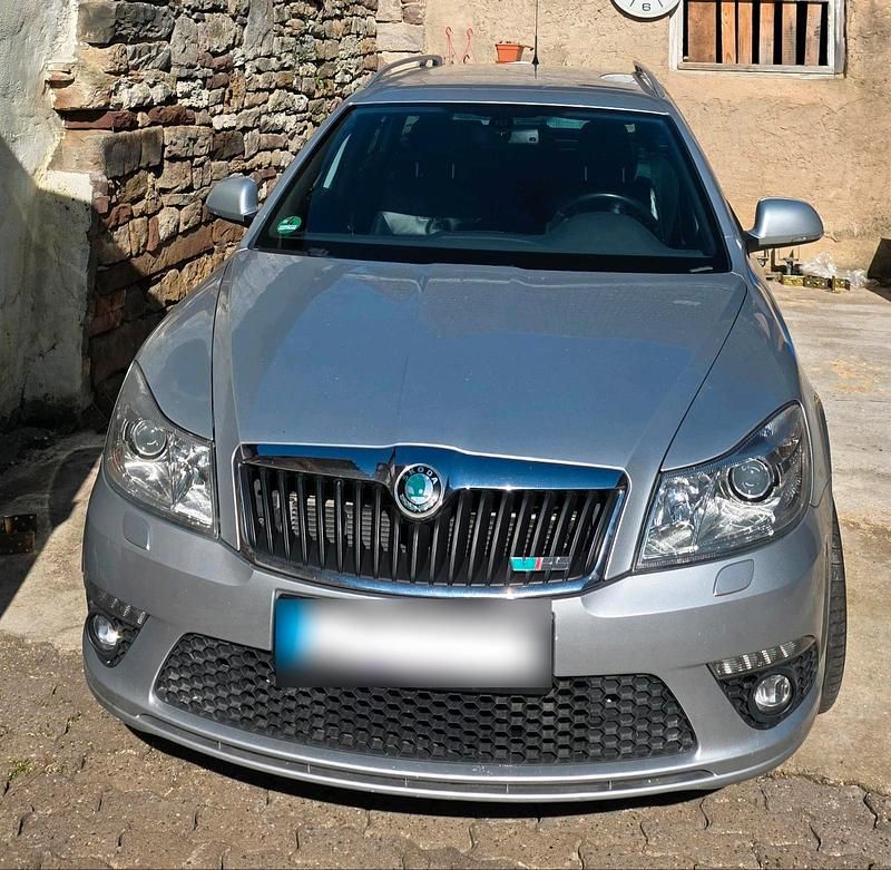 Gebraucht Skoda Octavia RS 170 PS (125 kW) 2012 Grau Kombi