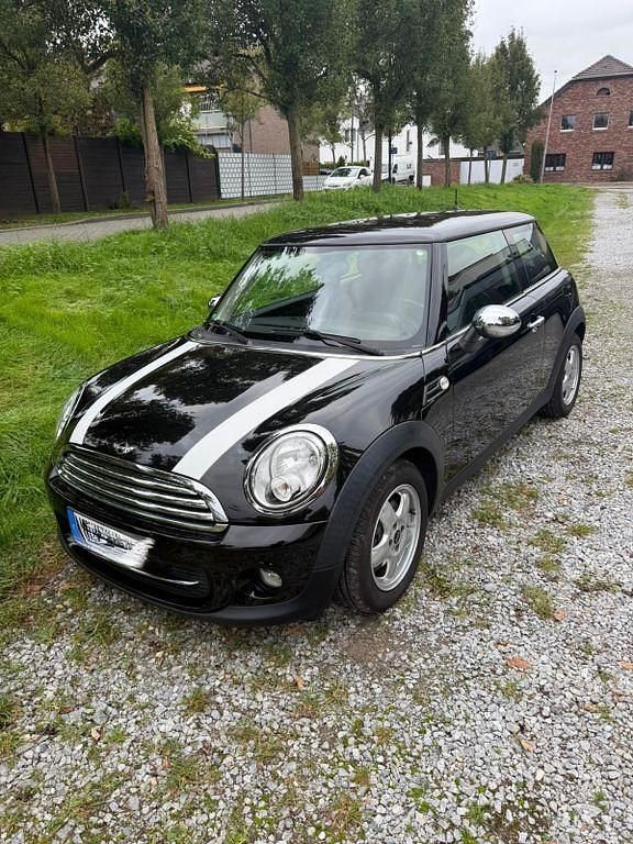Schwarz Gebraucht 2011 Mini Cooper Kleinwagen | 5.999 € (Guter Preis) - Bild 1/4