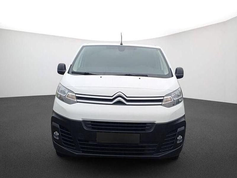 Second-hand Citroën Jumpy 122 CP (89 kW) 2021 Alb Monovolum