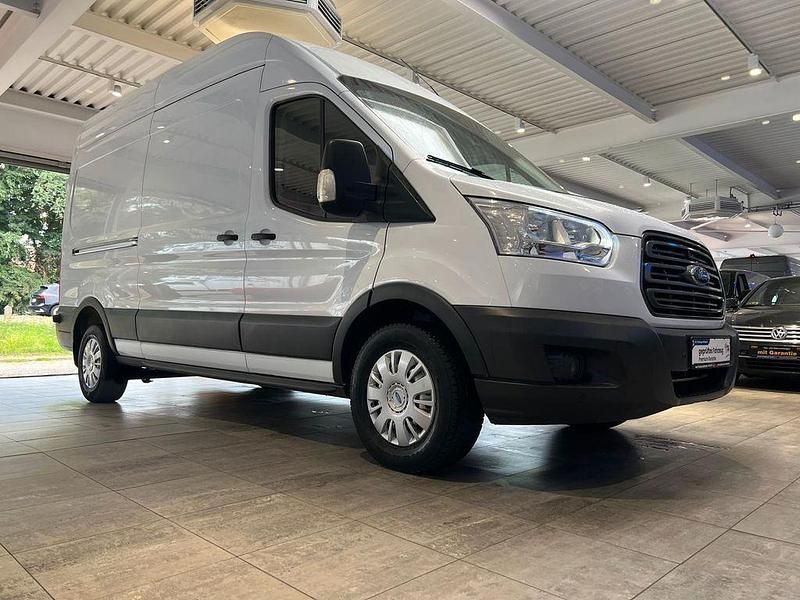 Weiß Gebraucht 2017 Ford Transit Van / Kleinbus | 14.800 € (Guter Preis) - Bild 1/4
