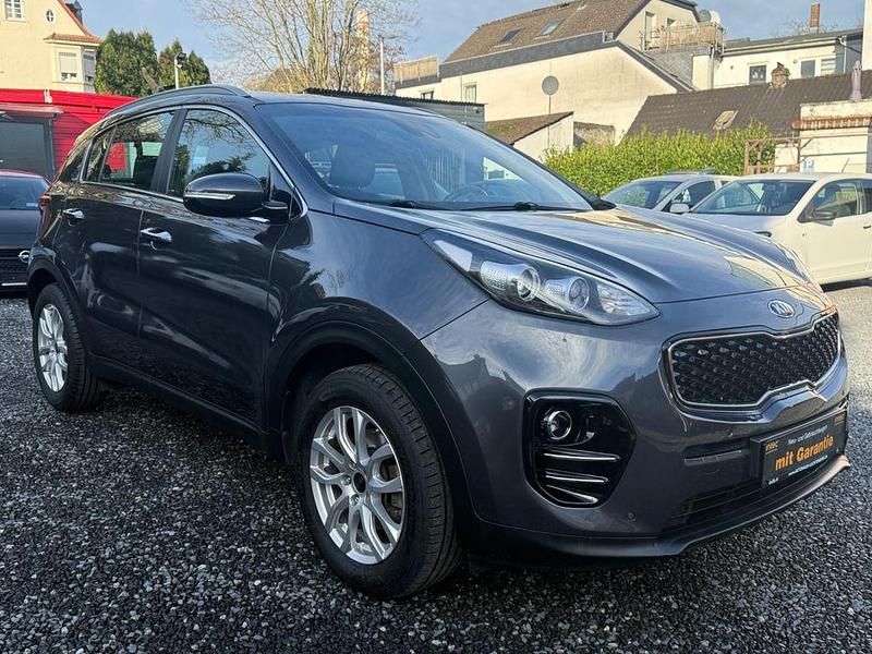 Gebraucht Kia Sportage Vision 116 PS (85 kW) 2017 Dark gun metal SUV