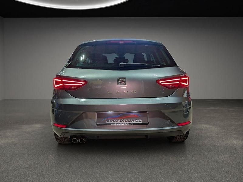 Usata Seat Leon 125 CV (91 kW) 2018 Grigio Berlina