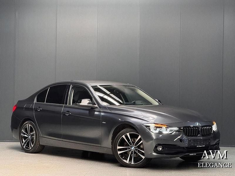 Gebraucht BMW 316 Sport Line 116 PS (85 kW) 2018 Grau Limousine
