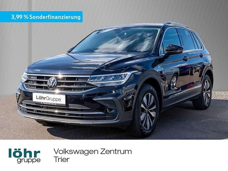 Deep black perleffekt Gebraucht 2024 VW Tiguan IQ Drive SUV | 33.580 € (Guter Preis) - Bild 1/3
