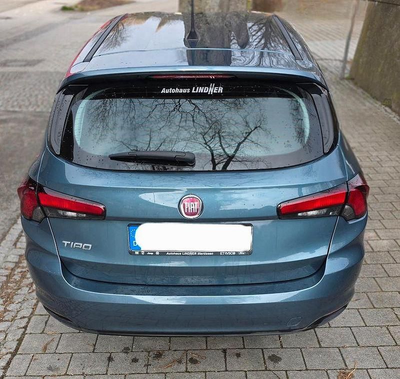 Gebraucht Fiat Tipo 131 PS (96 kW) 2024 Blau Kombi