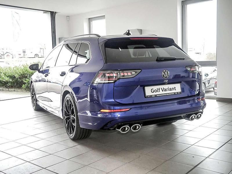 Neu VW Golf VIII R 333 PS (244 kW) 2026 Lapiz blue Kombi