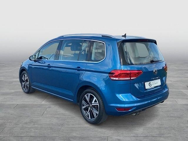 Gebraucht VW Touran Highline 150 PS (110 kW) 2022 Blau Van / Kleinbus