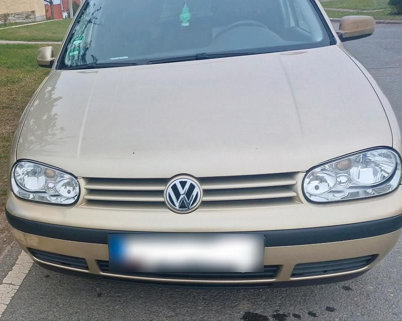 Gebraucht VW Golf IV 75 PS (55 kW) 2003 Gold Kombi