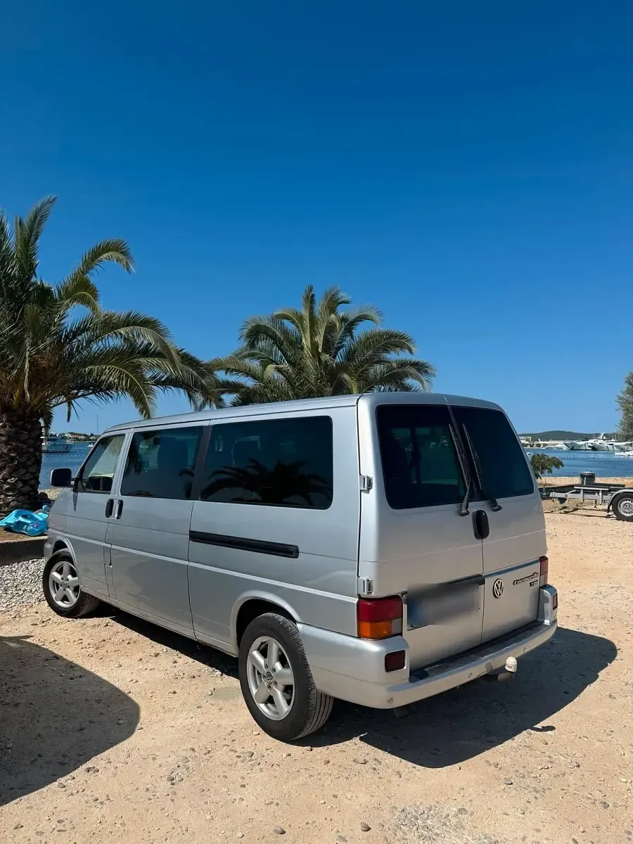 Gebraucht VW T4 102 PS (75 kW) 2002 Silber Van