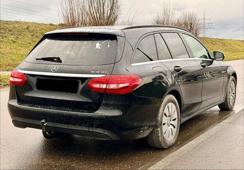 Gebraucht Mercedes C200 136 PS (100 kW) 2015 Schwarz Kombi