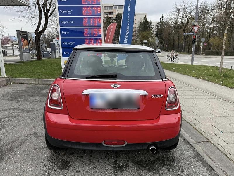 Gebraucht Mini Cooper 120 PS (88 kW) 2009 Rot Kleinwagen