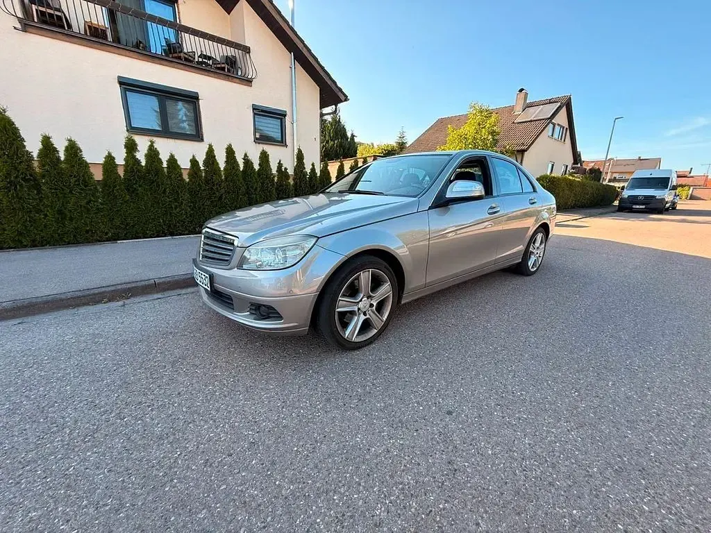 Gebraucht Mercedes C200 184 PS (135 kW) 2008 Grau Limousine