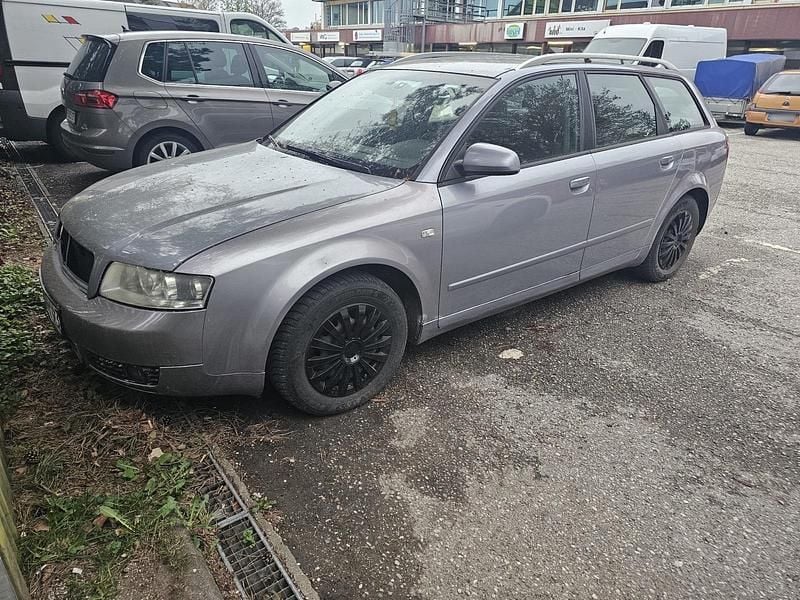 Usata Audi A4 131 CV (96 kW) 2004 Grigio Station wagon