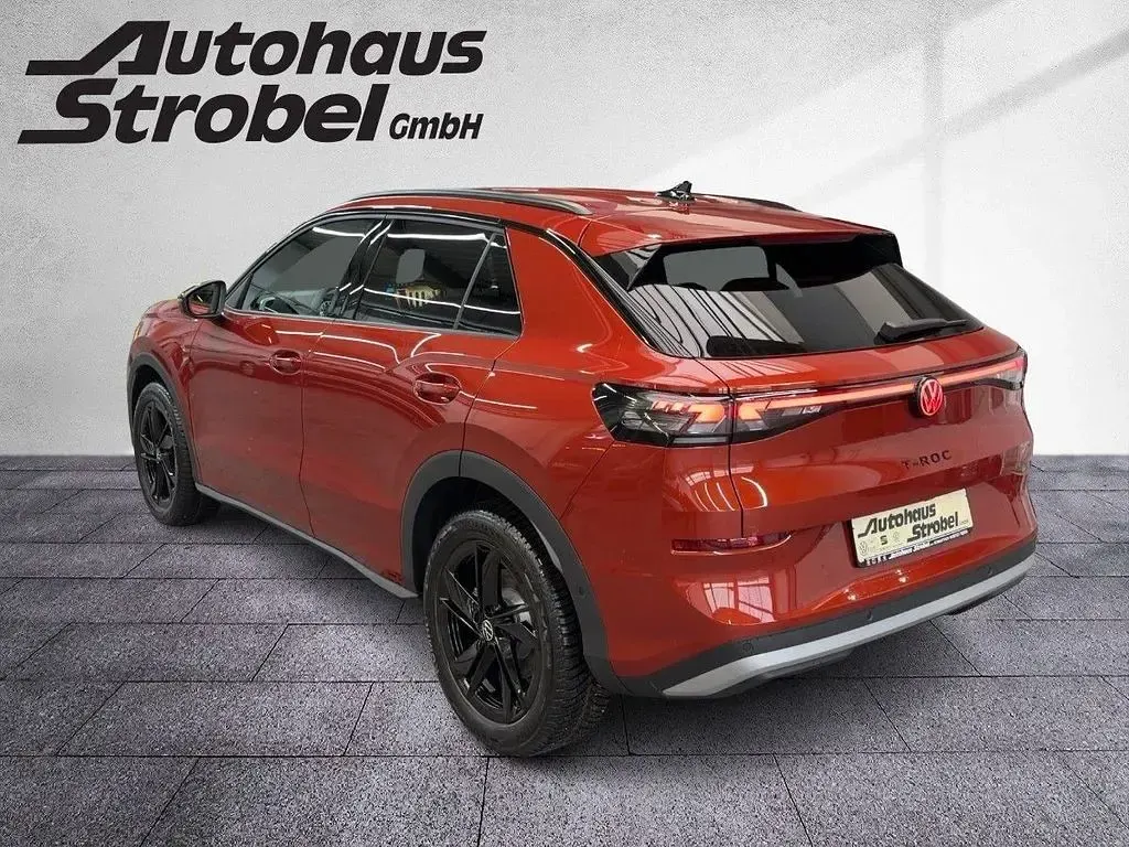 Neu VW T-Roc Style 116 PS (85 kW) 2026 Rot SUV