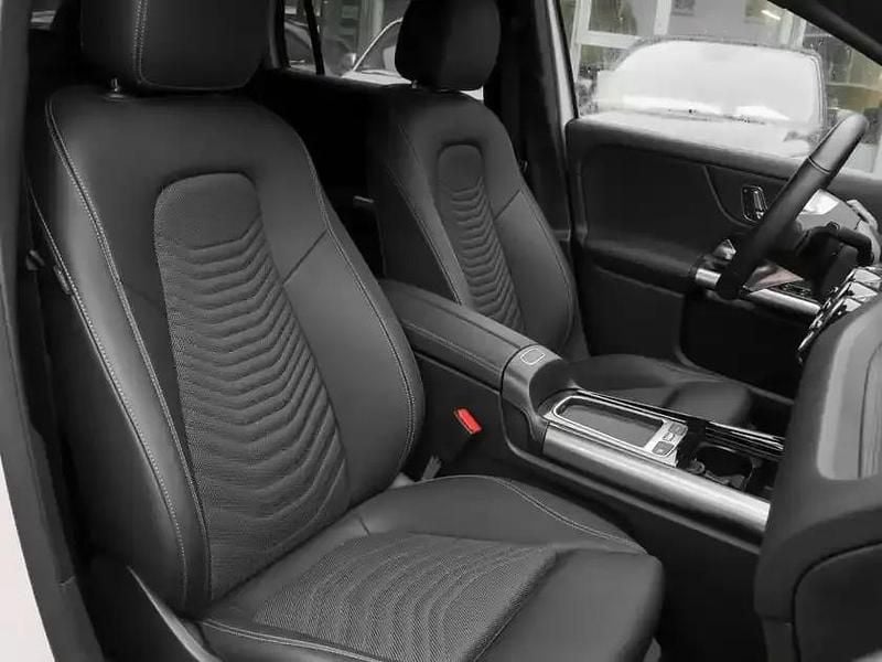 Gebraucht Mercedes EQA250+ 139 kW (190 PS) 2024 Weiss polarweiss SUV