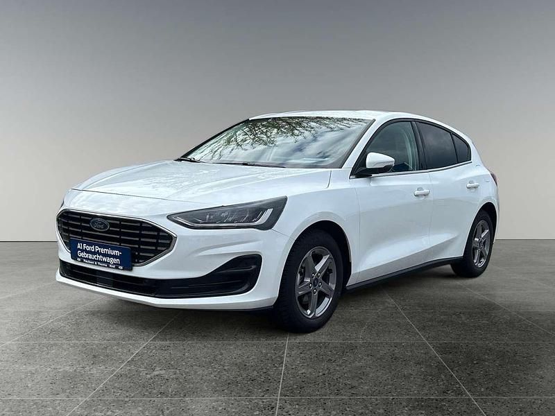 Gebraucht Ford Focus Style 125 PS (91 kW) 2023 Frozen white Limousine