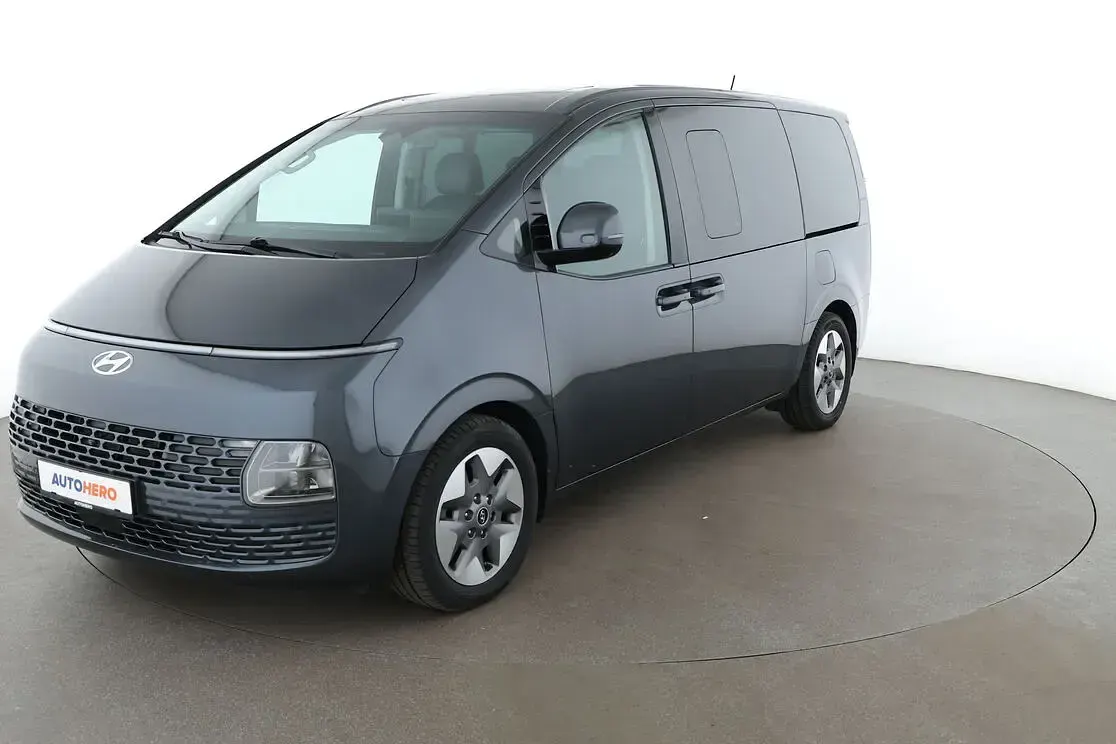 Gebraucht Hyundai Staria Prime 177 PS (130 kW) 2023 Van / Kleinbus