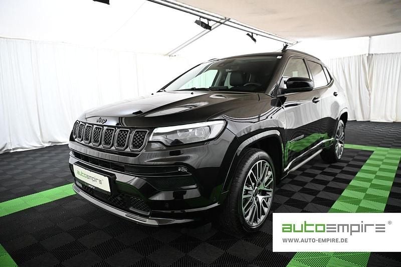 Gebraucht Jeep Compass Summit 131 PS (96 kW) 2025 Schwarz SUV