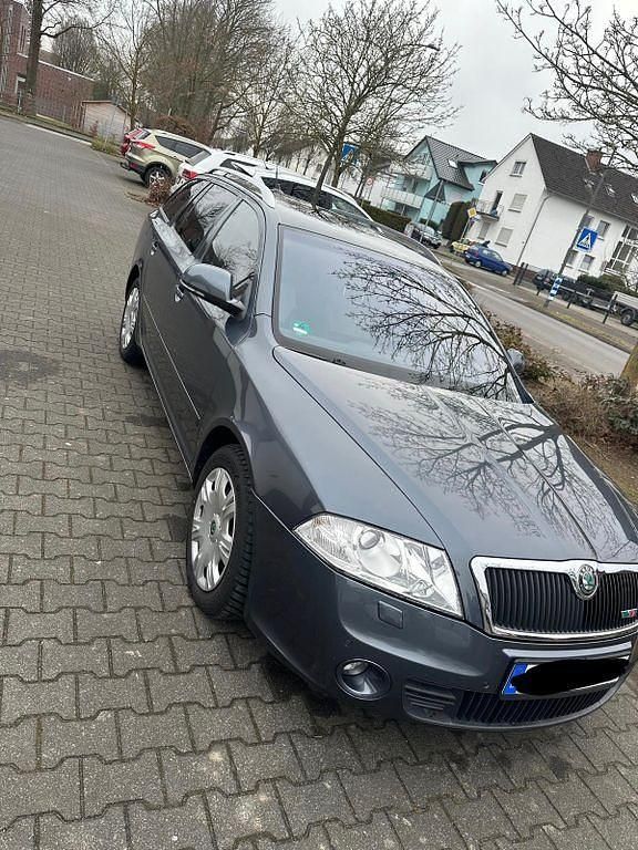 Gebraucht Skoda Octavia RS 170 PS (125 kW) 2009 Grau Kombi