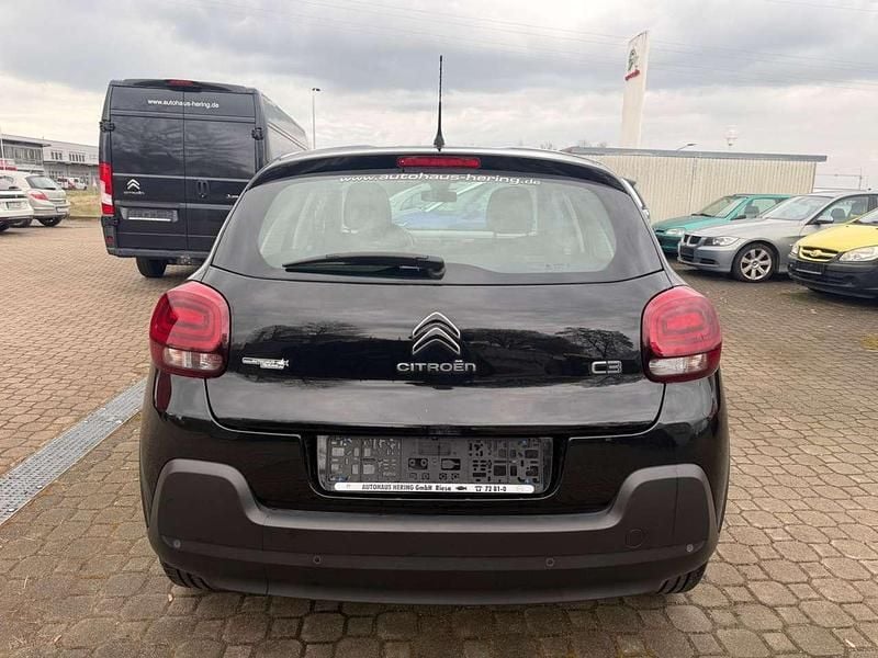 Gebraucht Citroën C3 Feel 82 PS (60 kW) 2019 Perla nera schwarz Kleinwagen