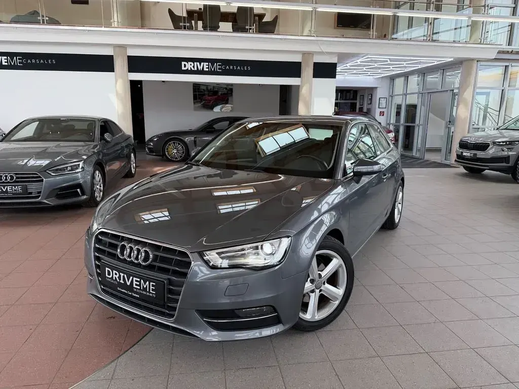 Gebraucht Audi A3 Ambition 200 PS (147 kW) 2013 Grau Limousine