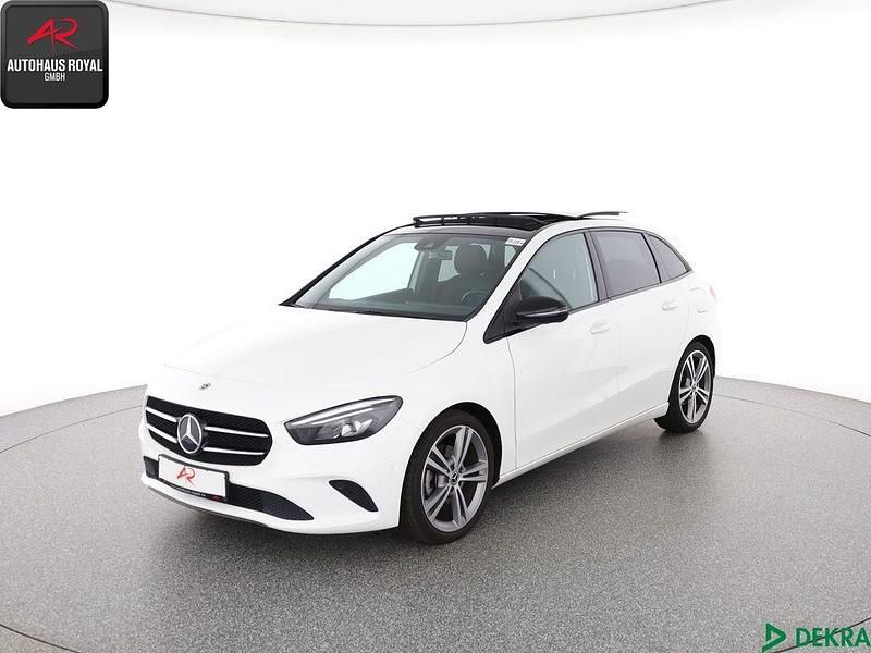 Weiss Gebraucht 2020 Mercedes B200 Progressive Van / Kleinbus | 24.780 € (Fairer Preis) - Bild 1/4