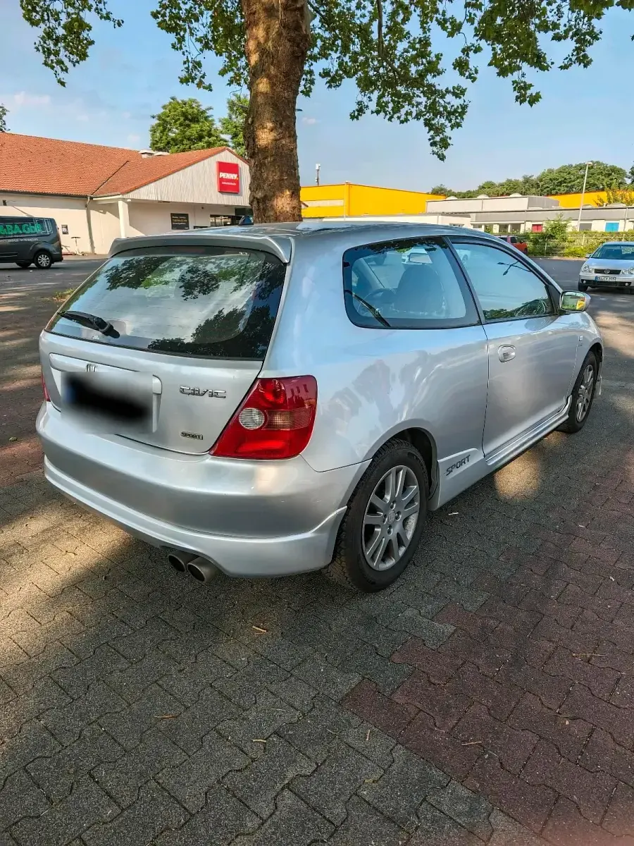 Gebraucht Honda Civic 110 PS (80 kW) 2004 Limousine