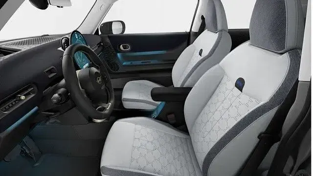 Gebraucht Mini Cooper 114 kW (156 PS) 2025 Silber Kleinwagen
