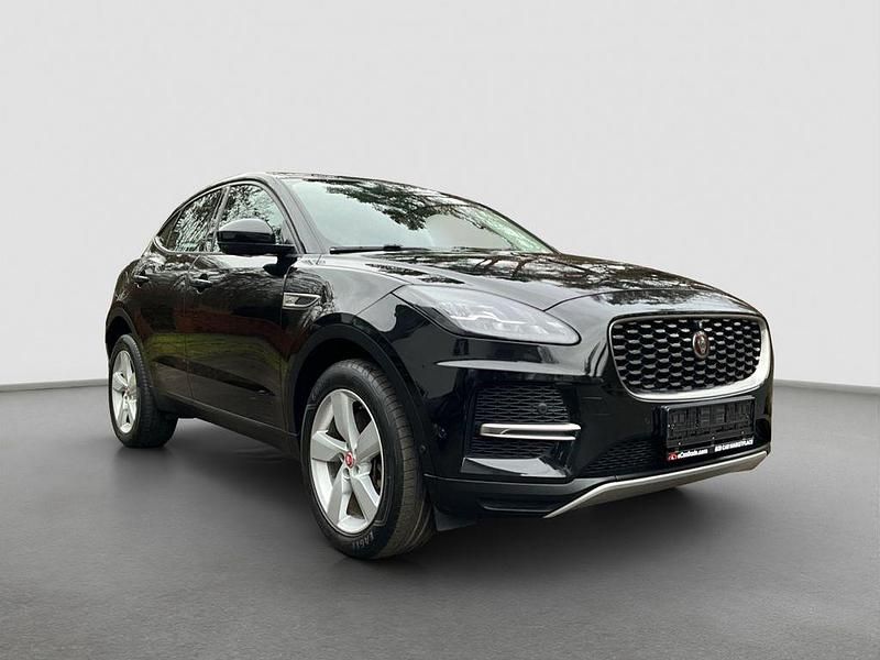 Schwarz Gebraucht 2020 Jaguar E-Pace SUV | 19.690 € (Superpreis) - Bild 1/4